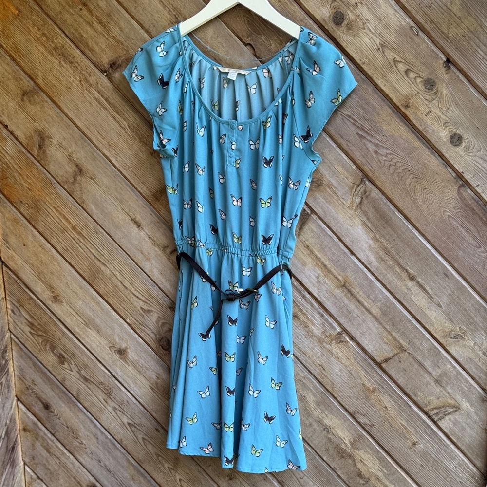 LC Lauren Conrad blue Butterfly cap sleeve swing Dress size medium